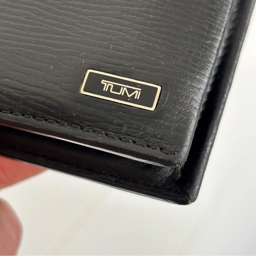 Tumi Double Billfold Men's Black Leather Wallet